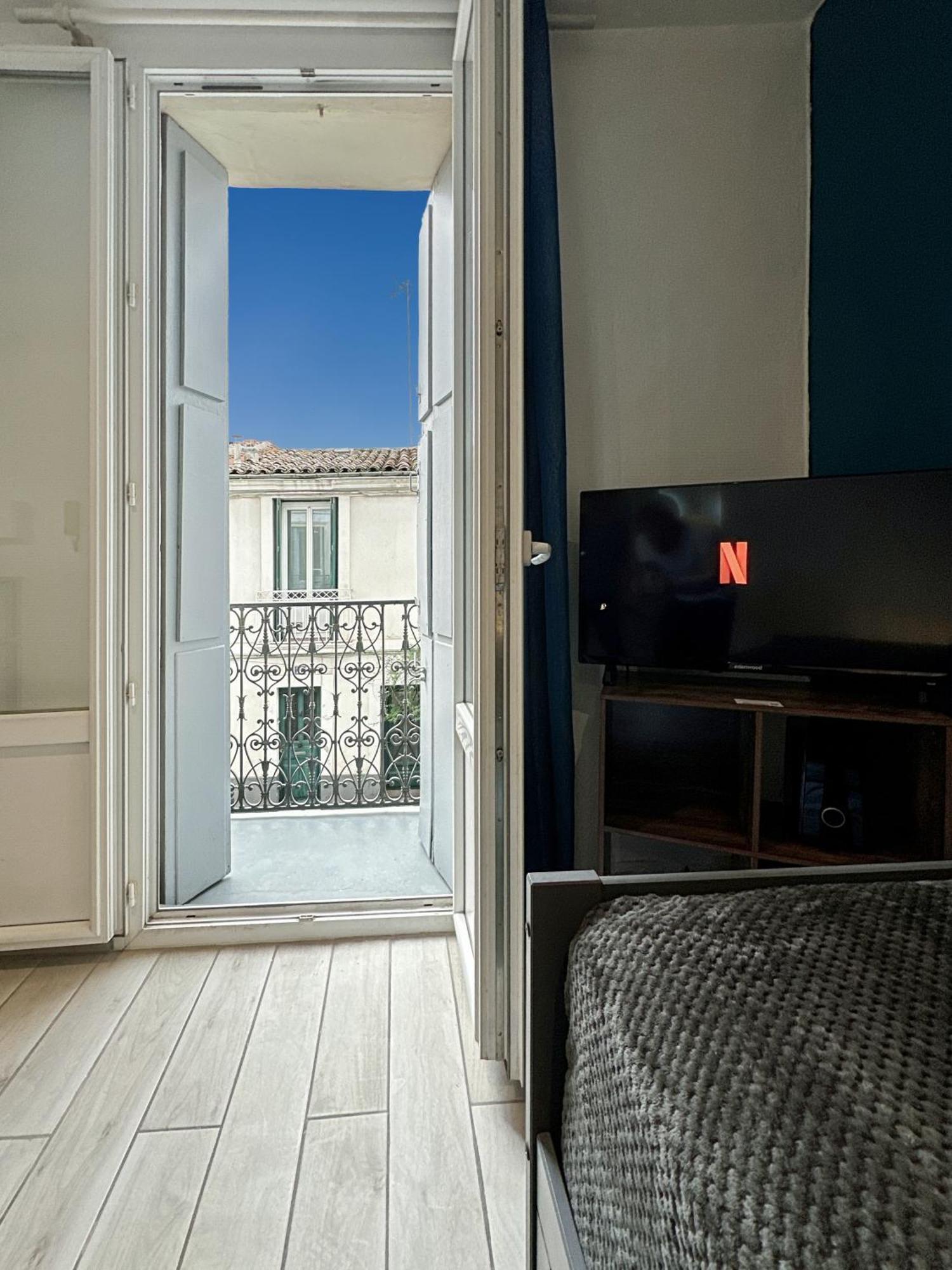 Entier Cosy Avec Balcon - Centre Montpellier